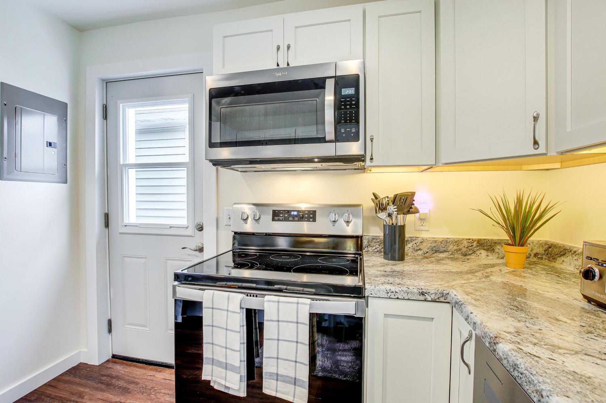 Dog-Friendly Sheboygan Home - 1 Mi To Town! エクステリア 写真